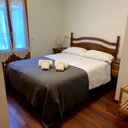 Casa Damian Del Baile * Benasque