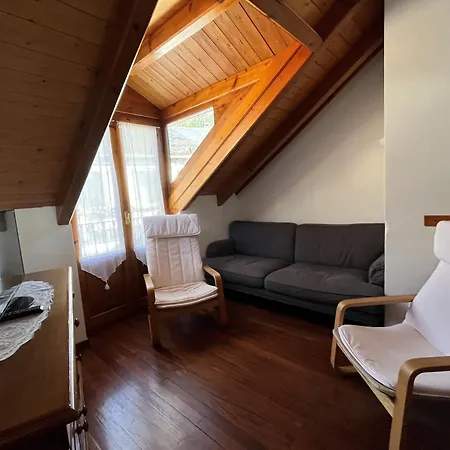 Casa Damian Del Baile * Benasque